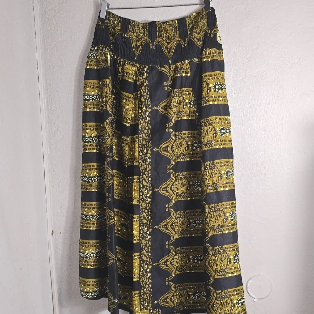 Krishna Black and Yellow Maxi Skirt - Picture 4 of 5